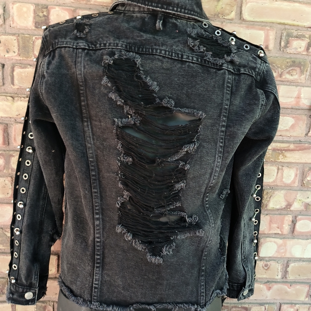Signature8 Distressed Black Denim Jacket Silver Barbell Posts Jean 41" Chest - Picture 5 of 12